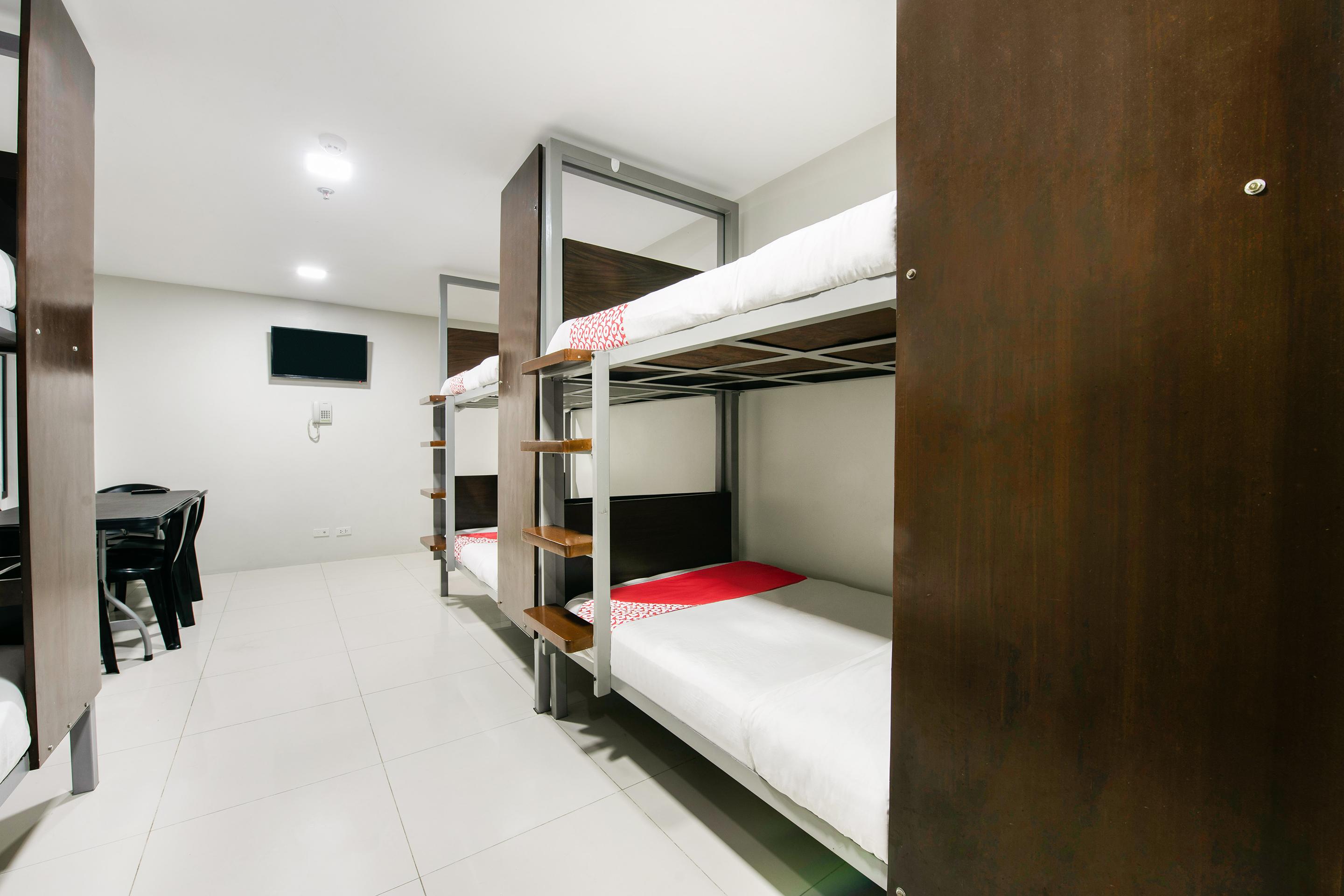 Oyo 152 Sangco Condotel Manille Extérieur photo