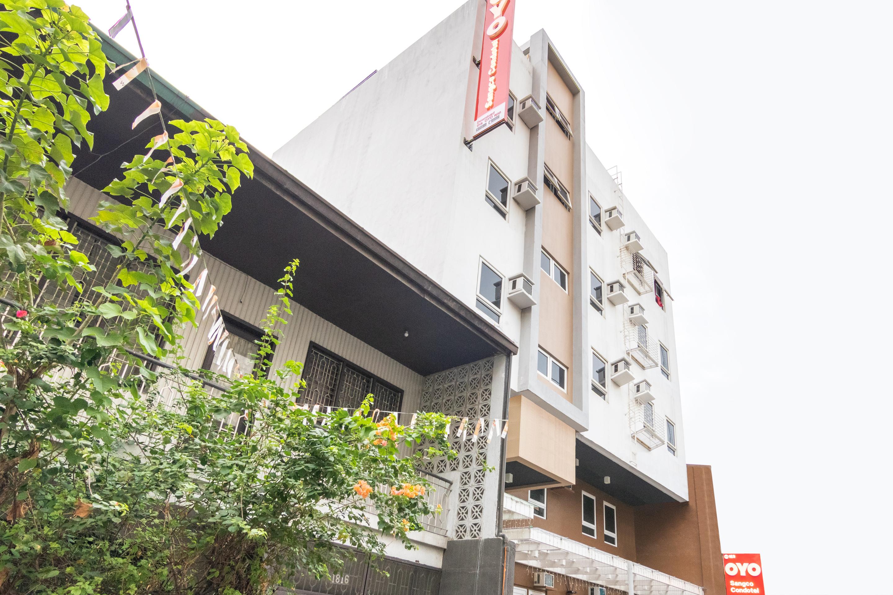 Oyo 152 Sangco Condotel Manille Extérieur photo