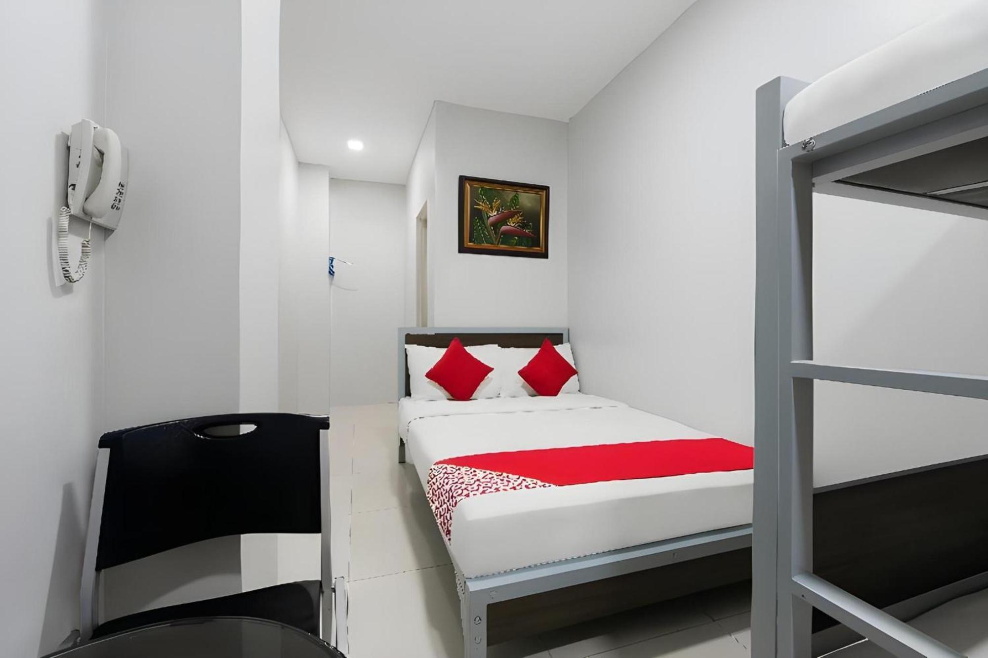 Oyo 152 Sangco Condotel Manille Extérieur photo