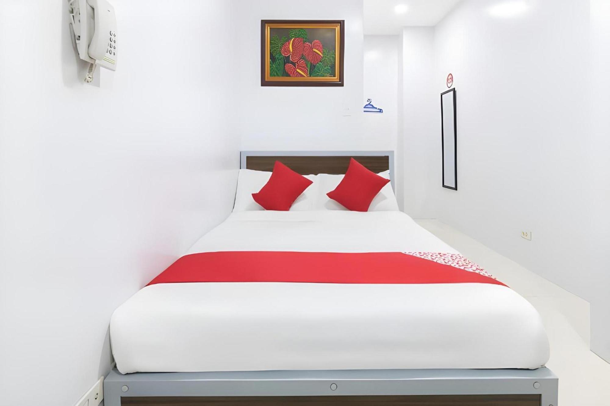 Oyo 152 Sangco Condotel Manille Extérieur photo