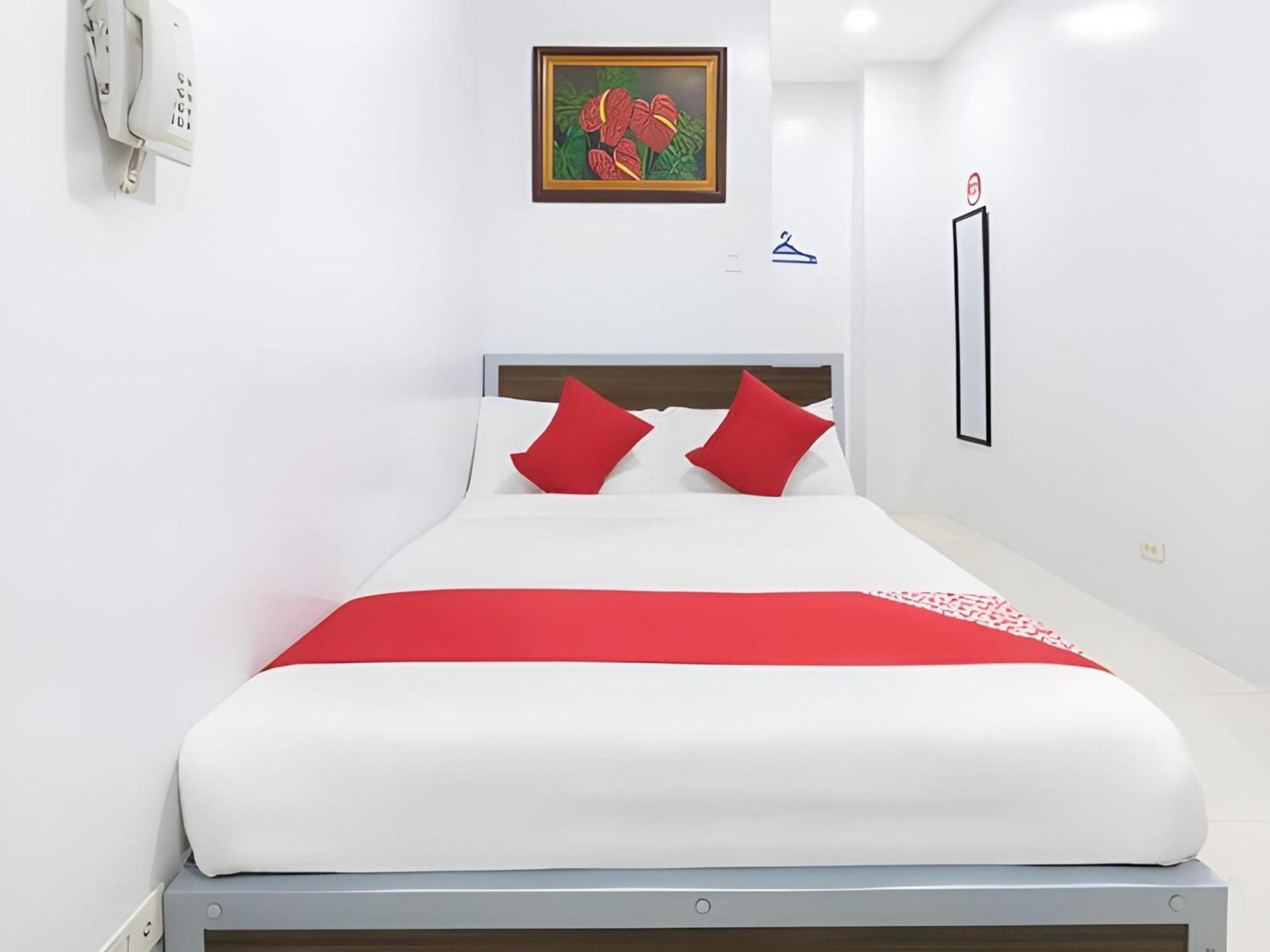 Oyo 152 Sangco Condotel Manille Extérieur photo