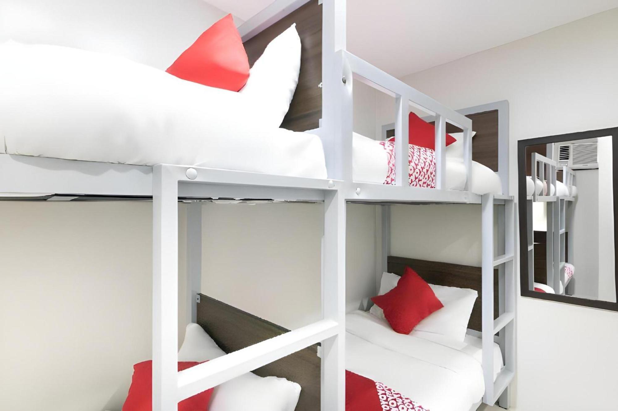 Oyo 152 Sangco Condotel Manille Extérieur photo