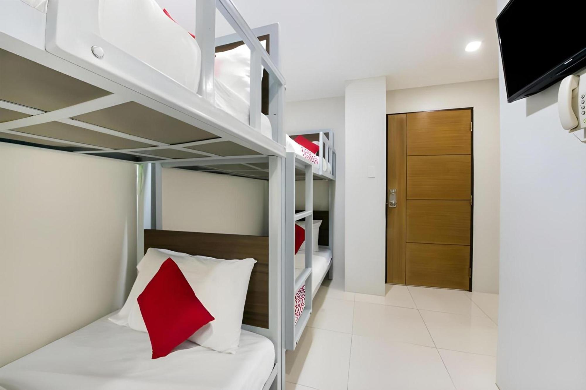Oyo 152 Sangco Condotel Manille Extérieur photo